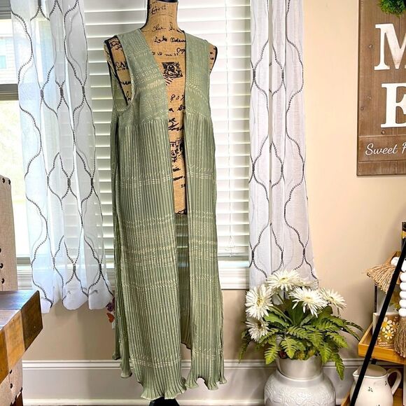 LANDEY KIMONO TOP  - Picture 1 of 9